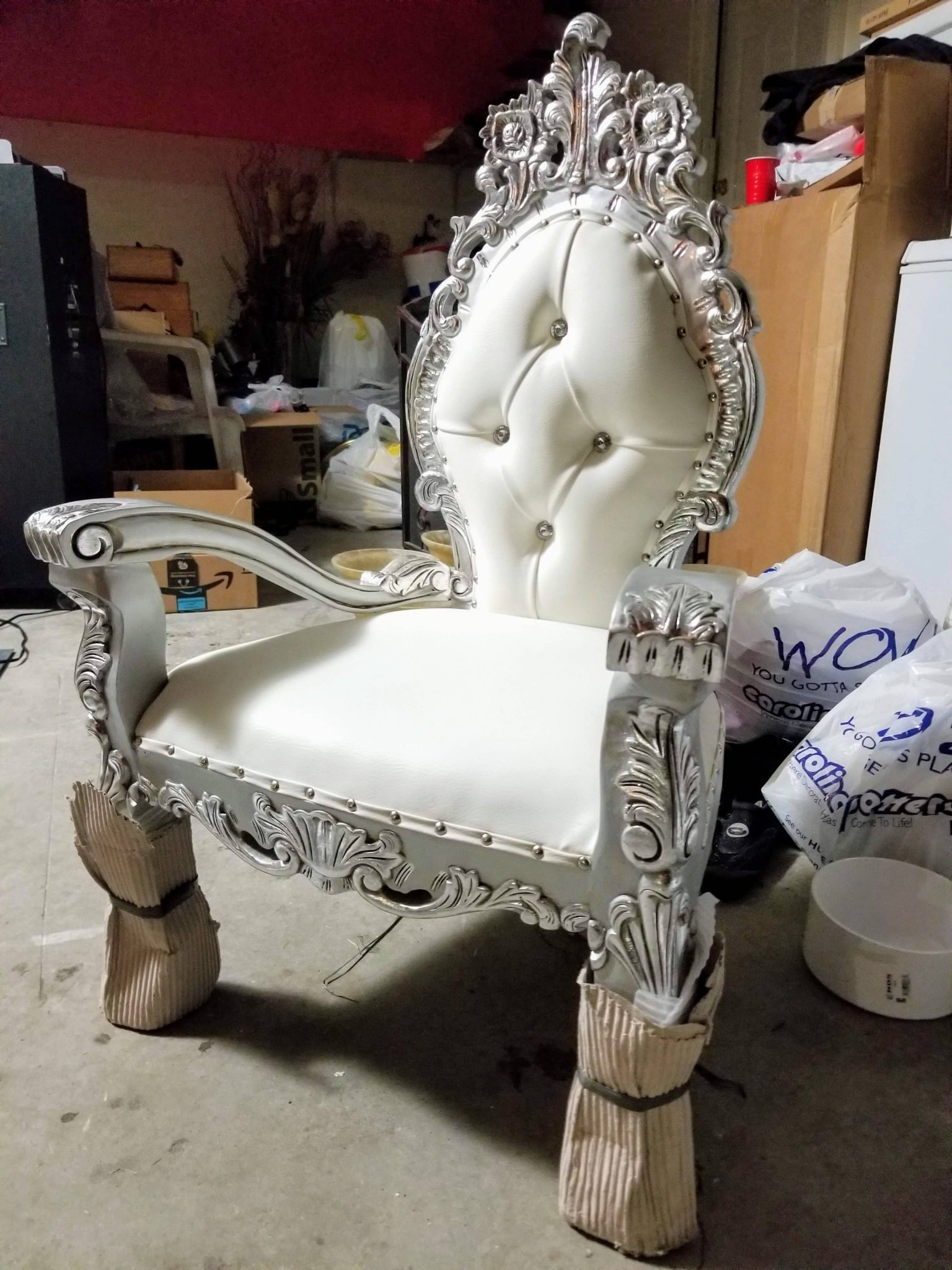 Child Throne Chair White/Silver Wedding Planner